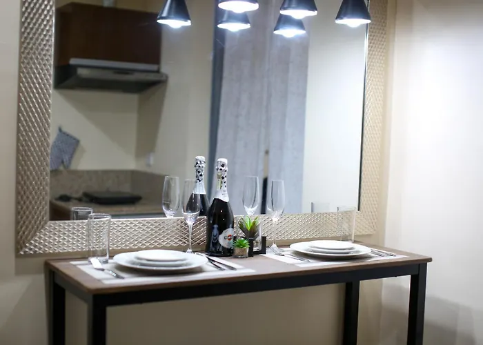 Charm Balcony View - Storystays Aparthotel Cebu